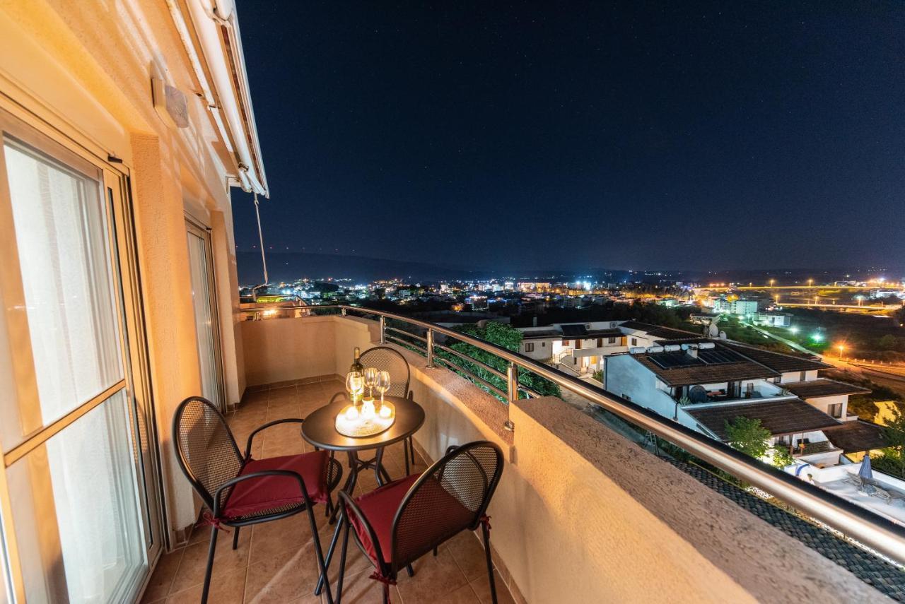 Apartments Villa Egzon 울친 외부 사진