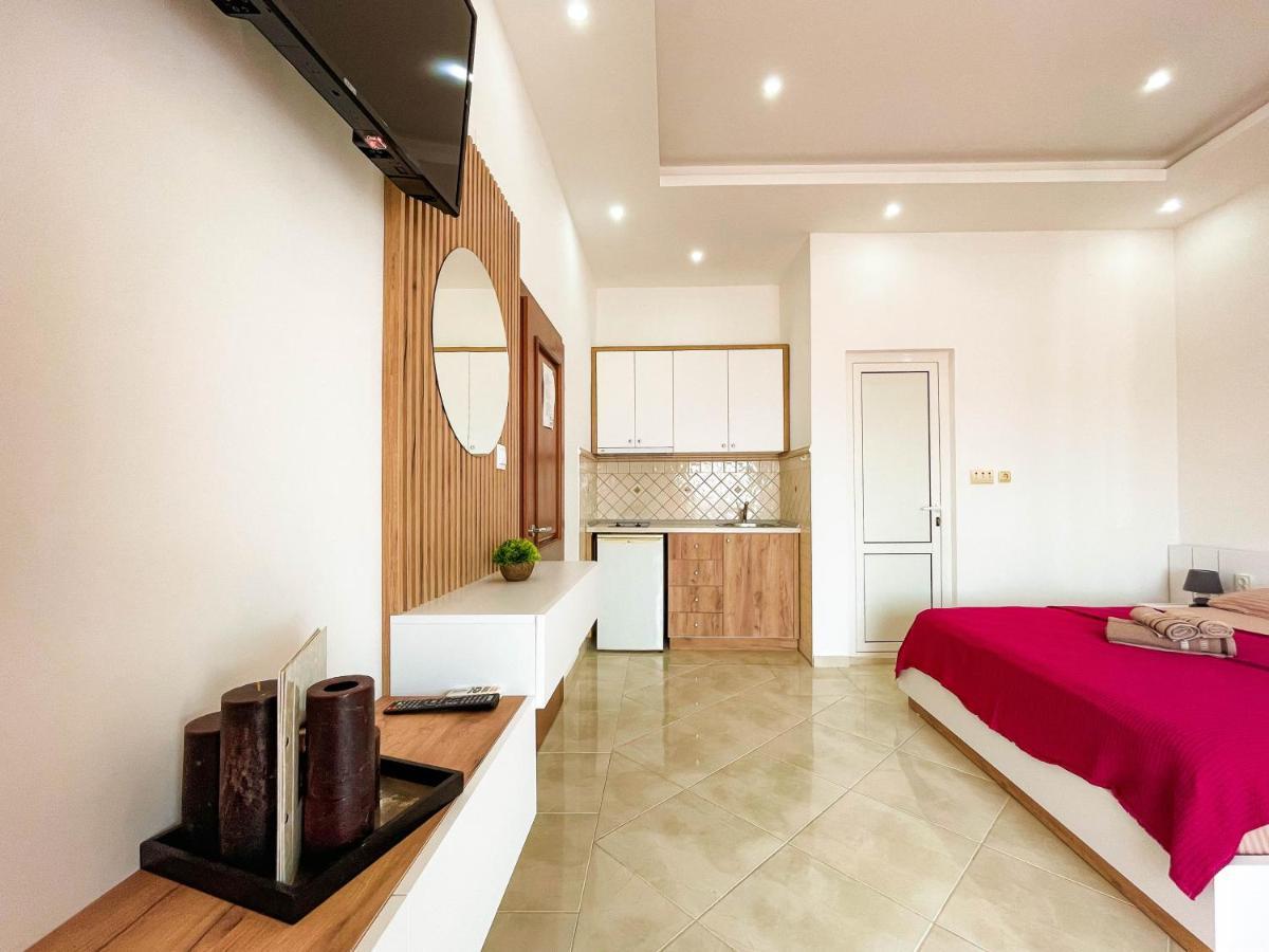 Apartments Villa Egzon 울친 외부 사진